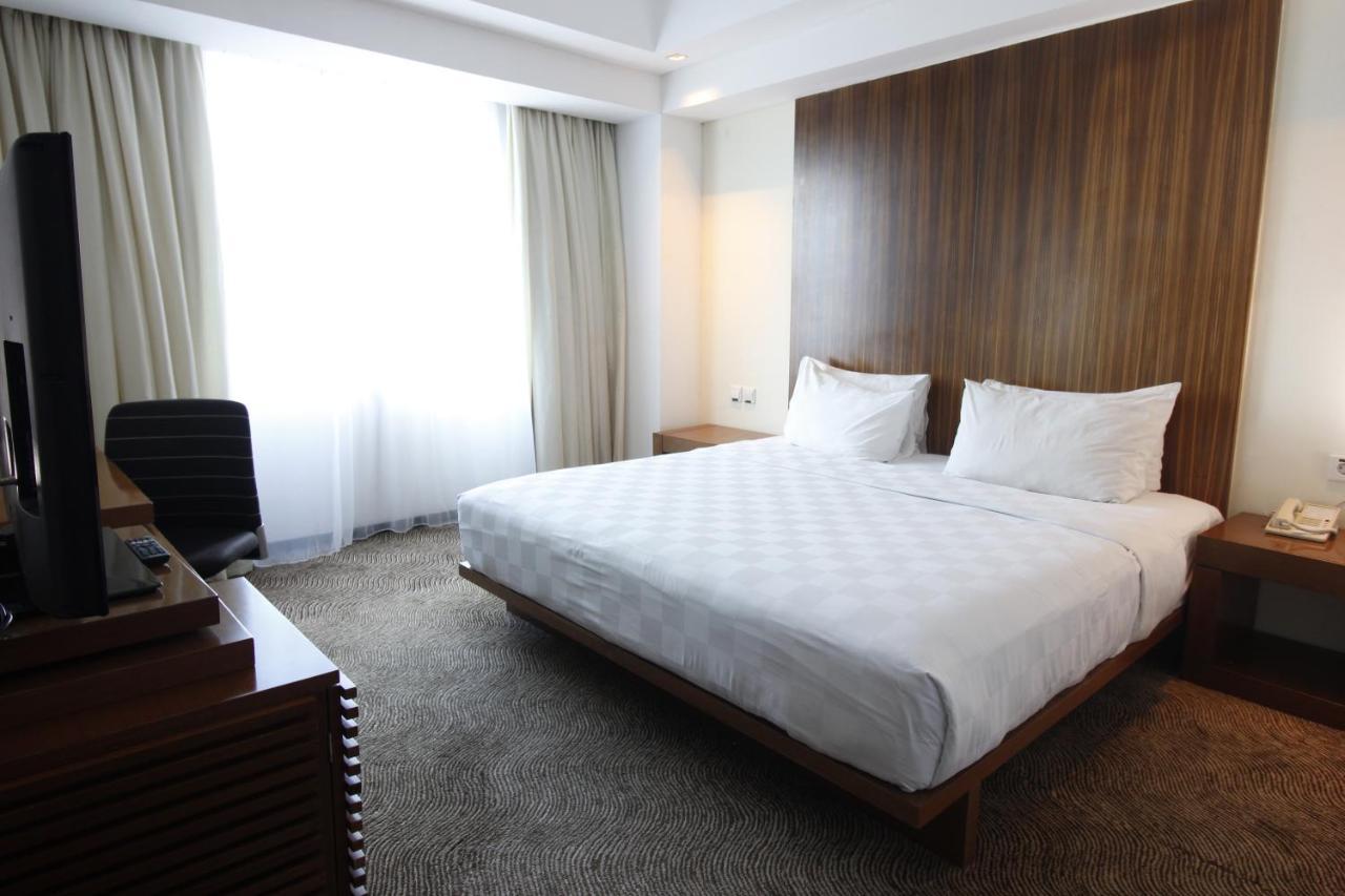 Novotel Balikpapan Zewnętrze zdjęcie